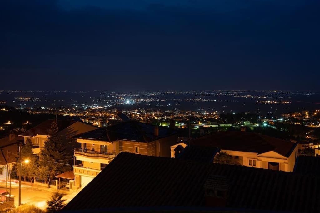 Apartamento Amazing View With Huge Balcony Veria  Exterior foto