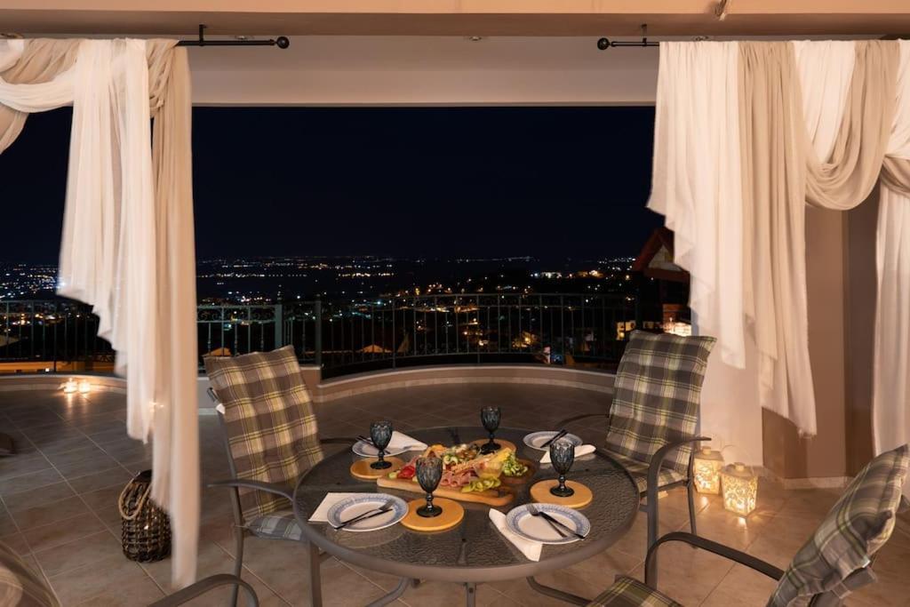 Apartamento Amazing View With Huge Balcony Veria  Exterior foto